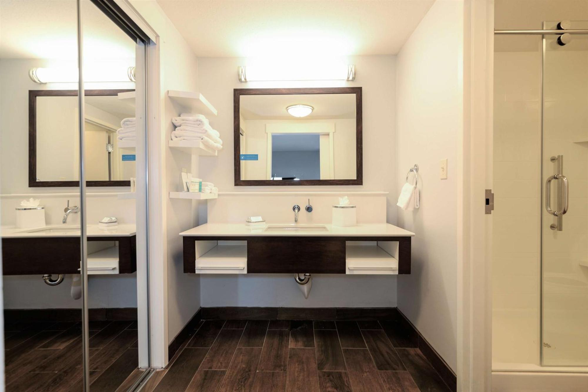 Hampton Inn Brighton Mi Exterior foto