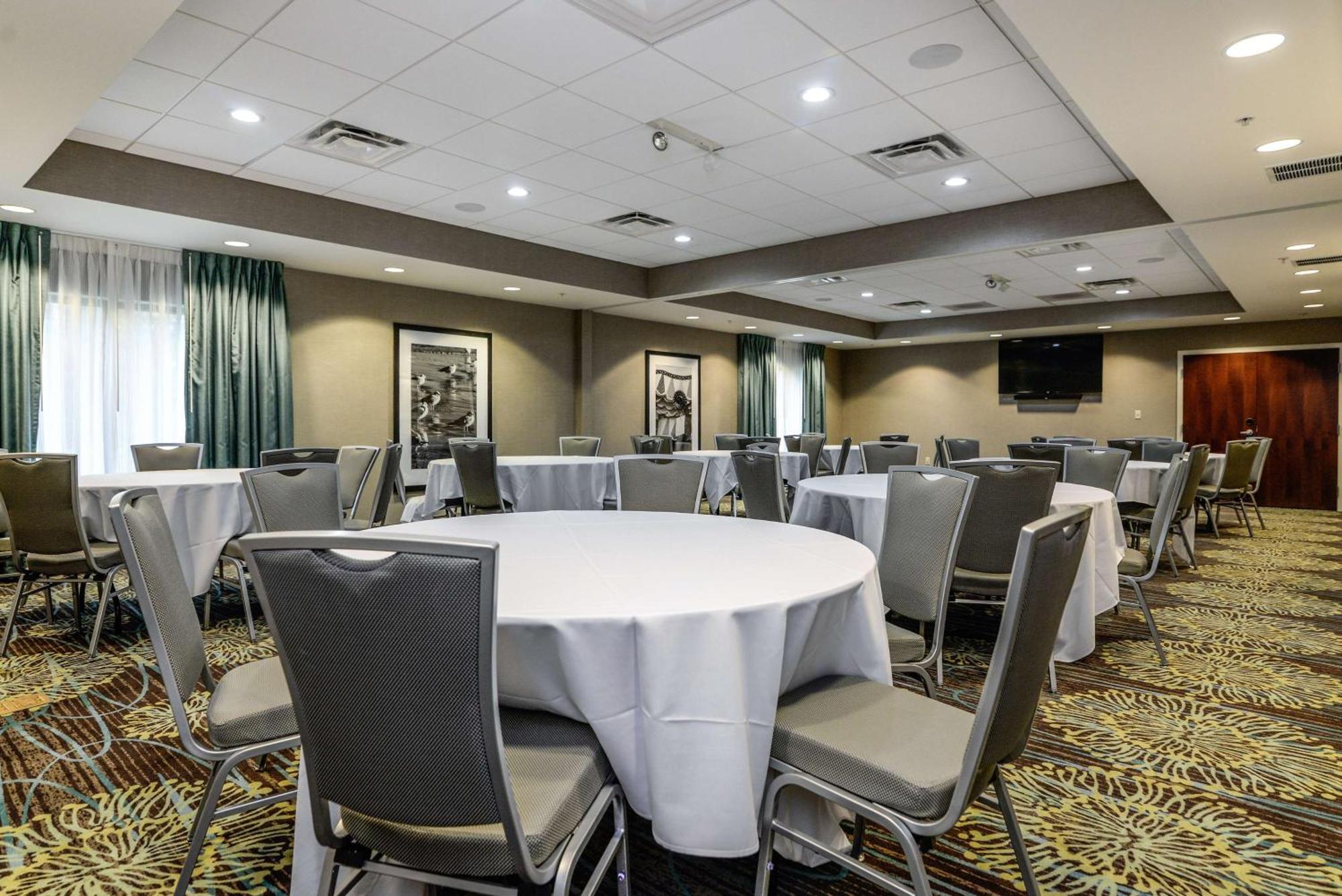 Hampton Inn Brighton Mi Exterior foto