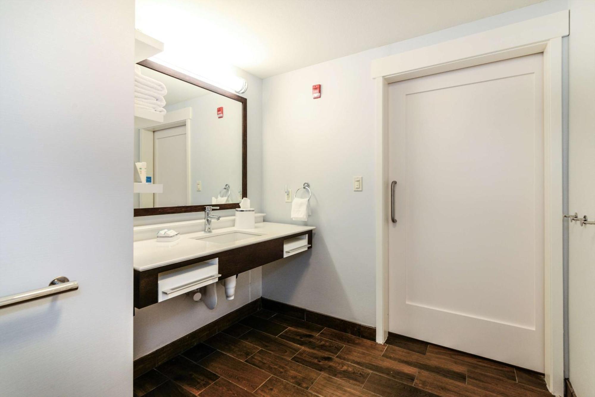 Hampton Inn Brighton Mi Exterior foto