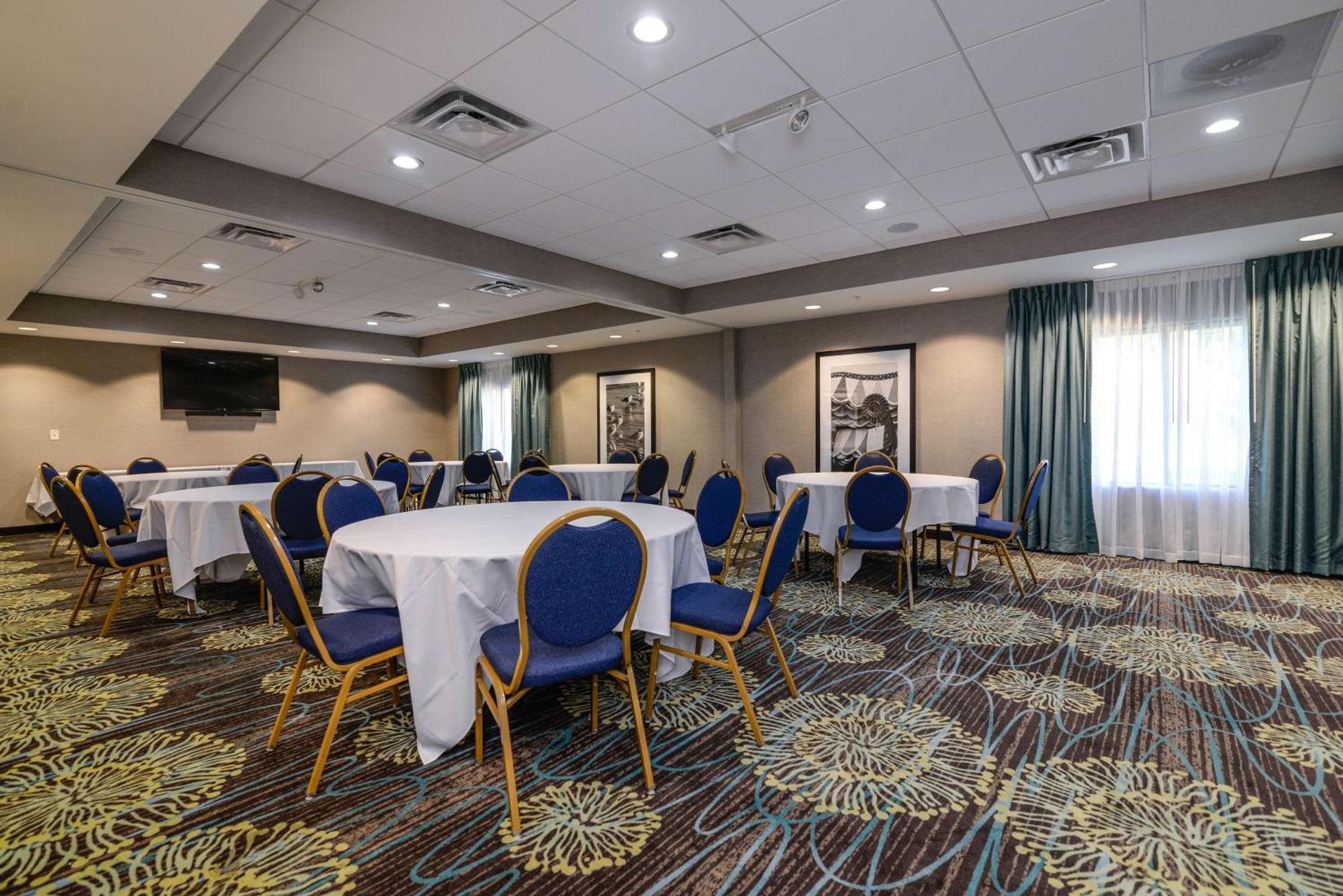 Hampton Inn Brighton Mi Exterior foto