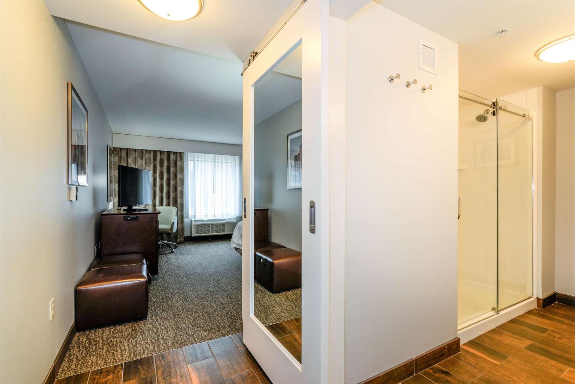 Hampton Inn Brighton Mi Exterior foto