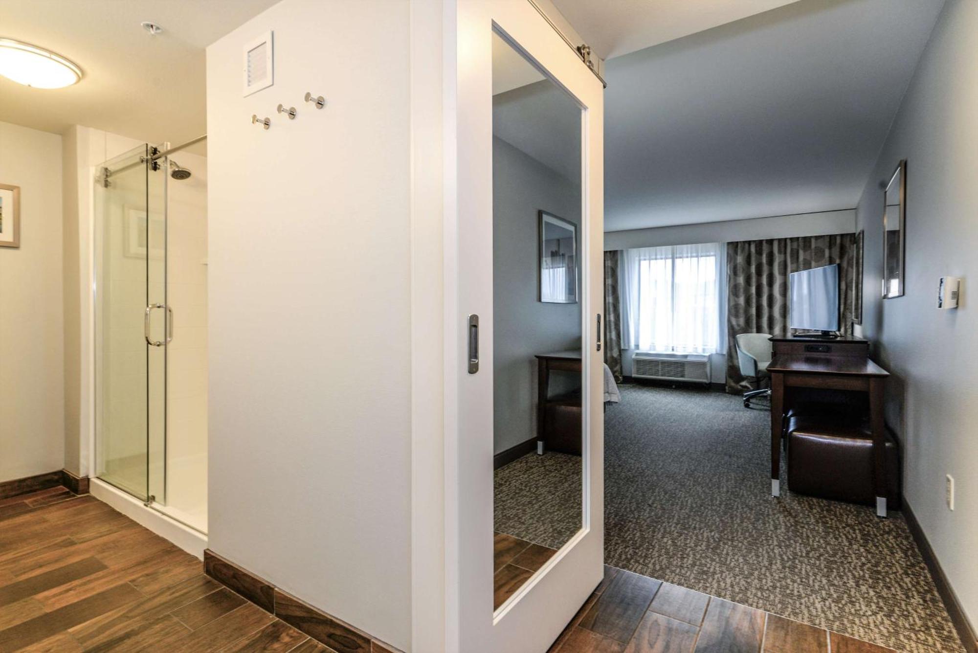 Hampton Inn Brighton Mi Exterior foto