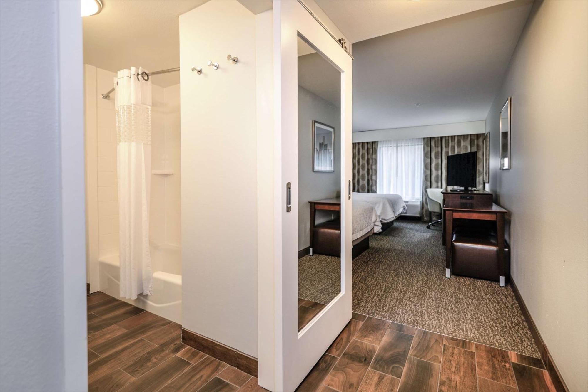 Hampton Inn Brighton Mi Exterior foto